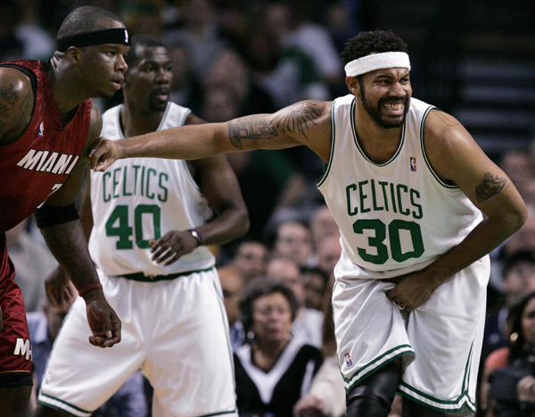 落后却没有 落后却没有